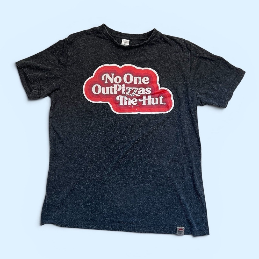 Pizza Hut "No One OutPizzas The Hut" Graphic T-Shirt Men's Small Gray